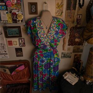 Vintage Floral Print Midi Dress Women's 4 Small Multicolor Tropical Short Sleeve